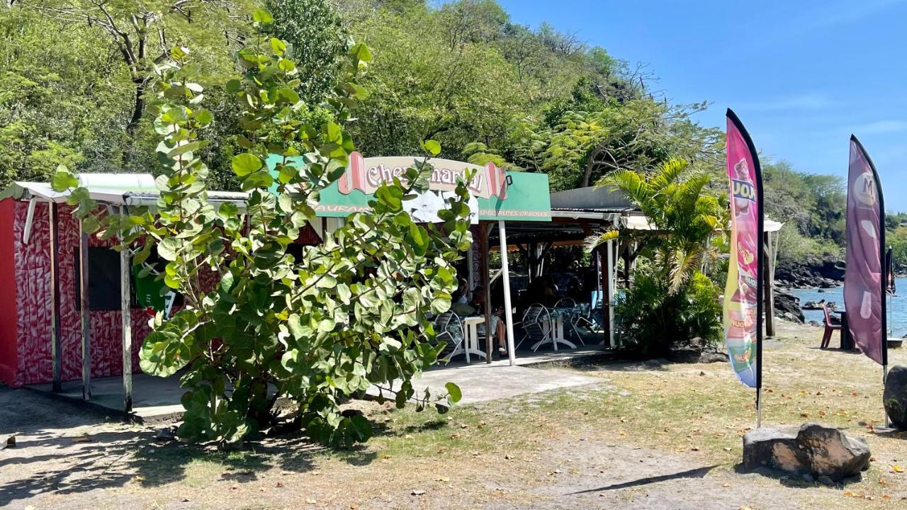 Location Gite Bungalow A 70M De La Plage Bouillante Exterior foto